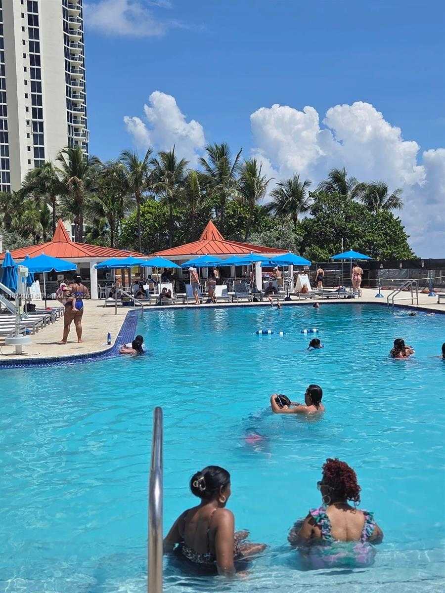 Small Image of 19201 COLLINS AVE #101, Sunny Isles Beach Number 11