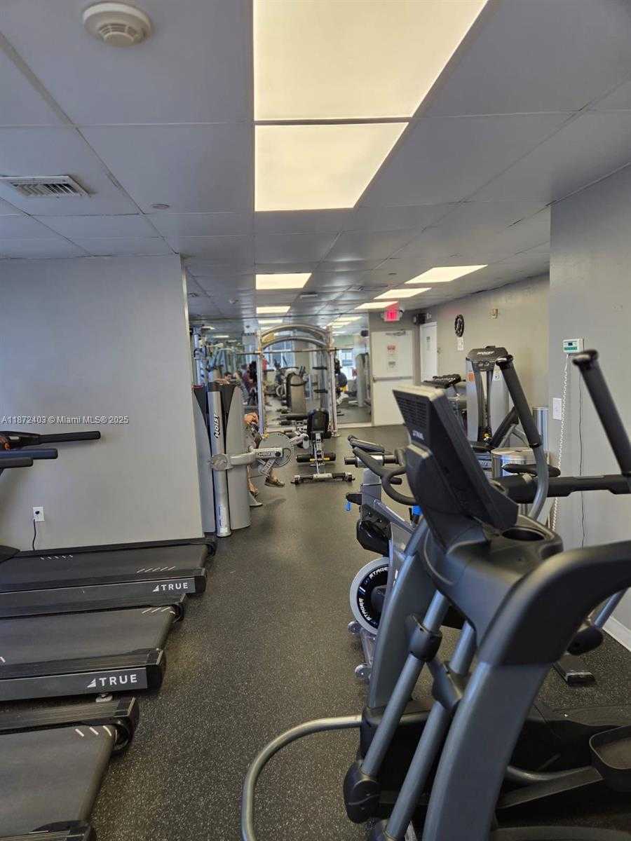 Small Image of 19201 COLLINS AVE #101, Sunny Isles Beach Number 5