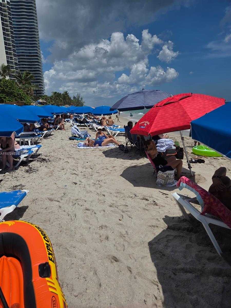 Small Image of 19201 COLLINS AVE #101, Sunny Isles Beach Number 6