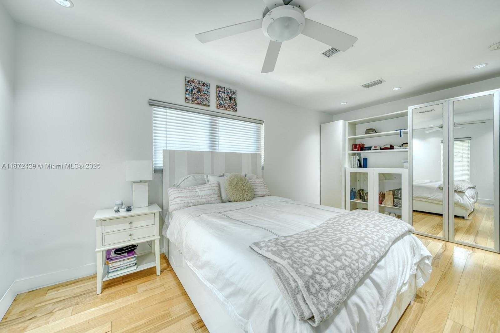 Small Image of 620 CONDE AVE, Coral Gables Number 27