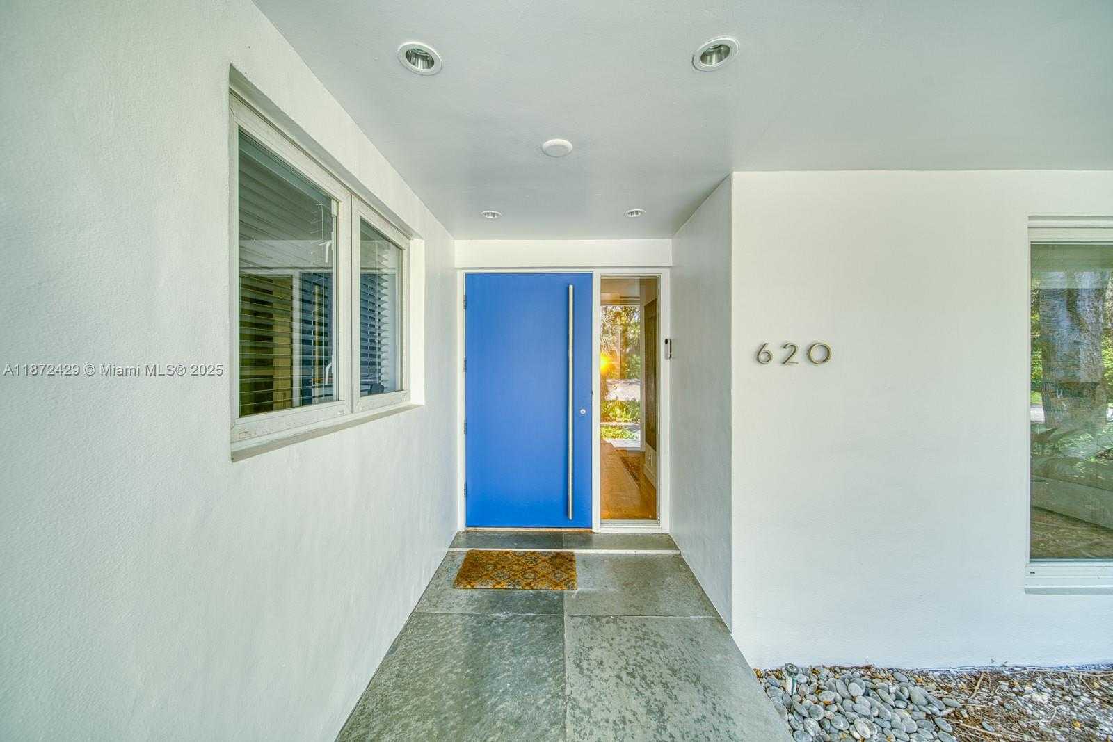 Small Image of 620 CONDE AVE, Coral Gables Number 3
