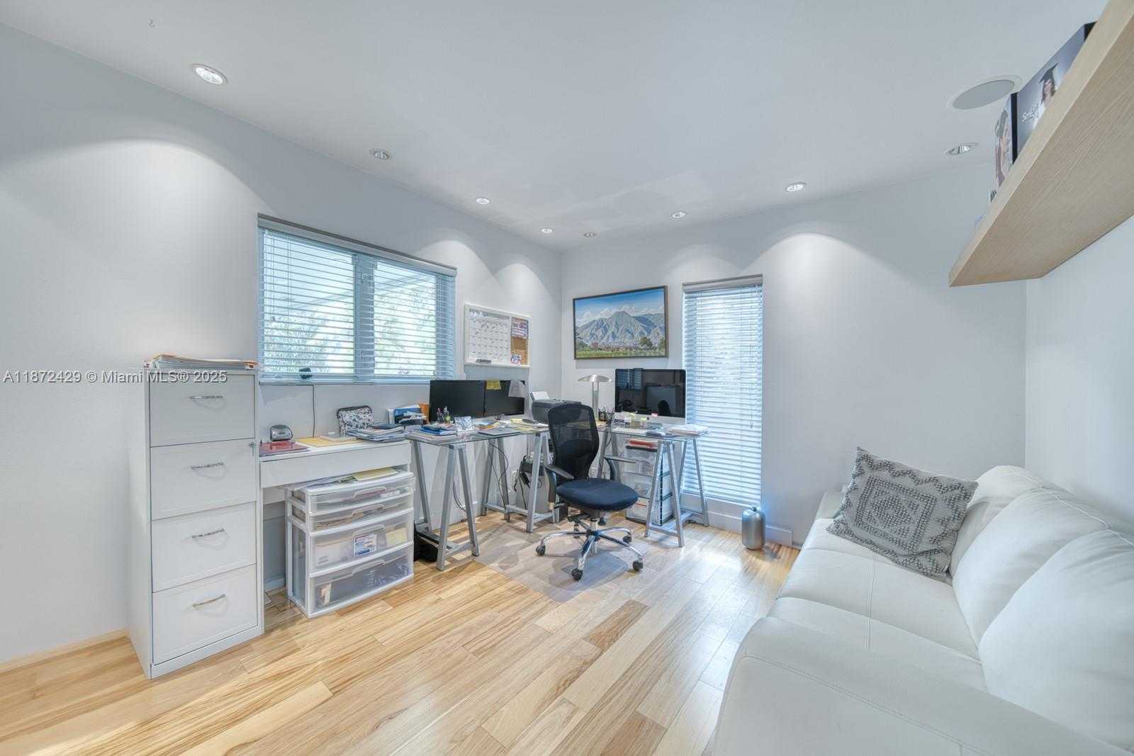 Small Image of 620 CONDE AVE, Coral Gables Number 33
