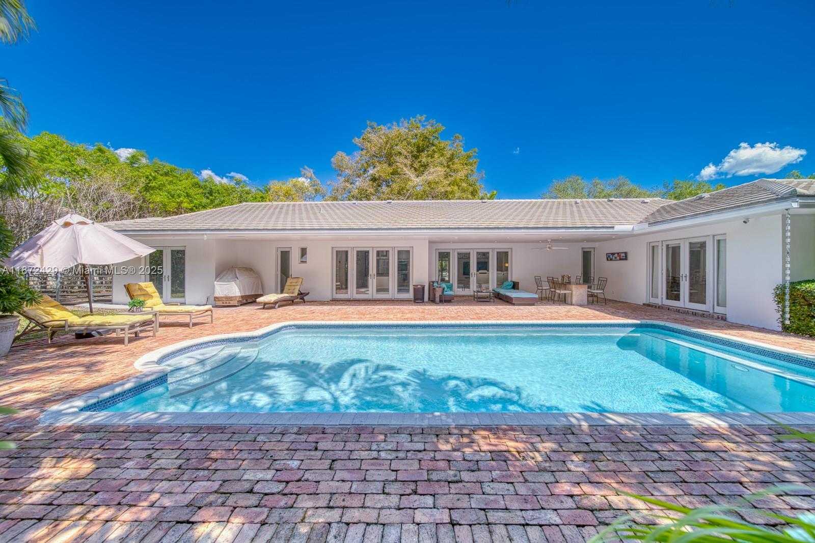 Small Image of 620 CONDE AVE, Coral Gables Number 37