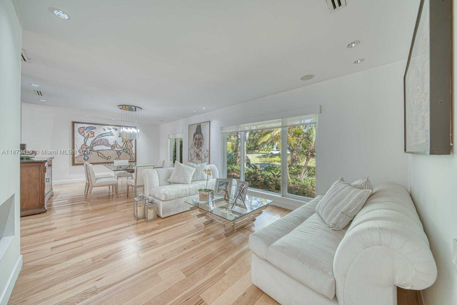 Small Image of 620 CONDE AVE, Coral Gables Number 8
