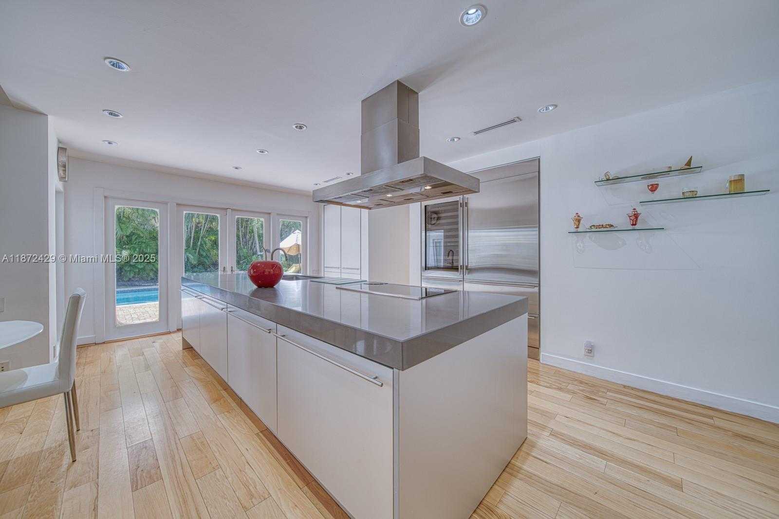 Small Image of 620 CONDE AVE, Coral Gables Number 9