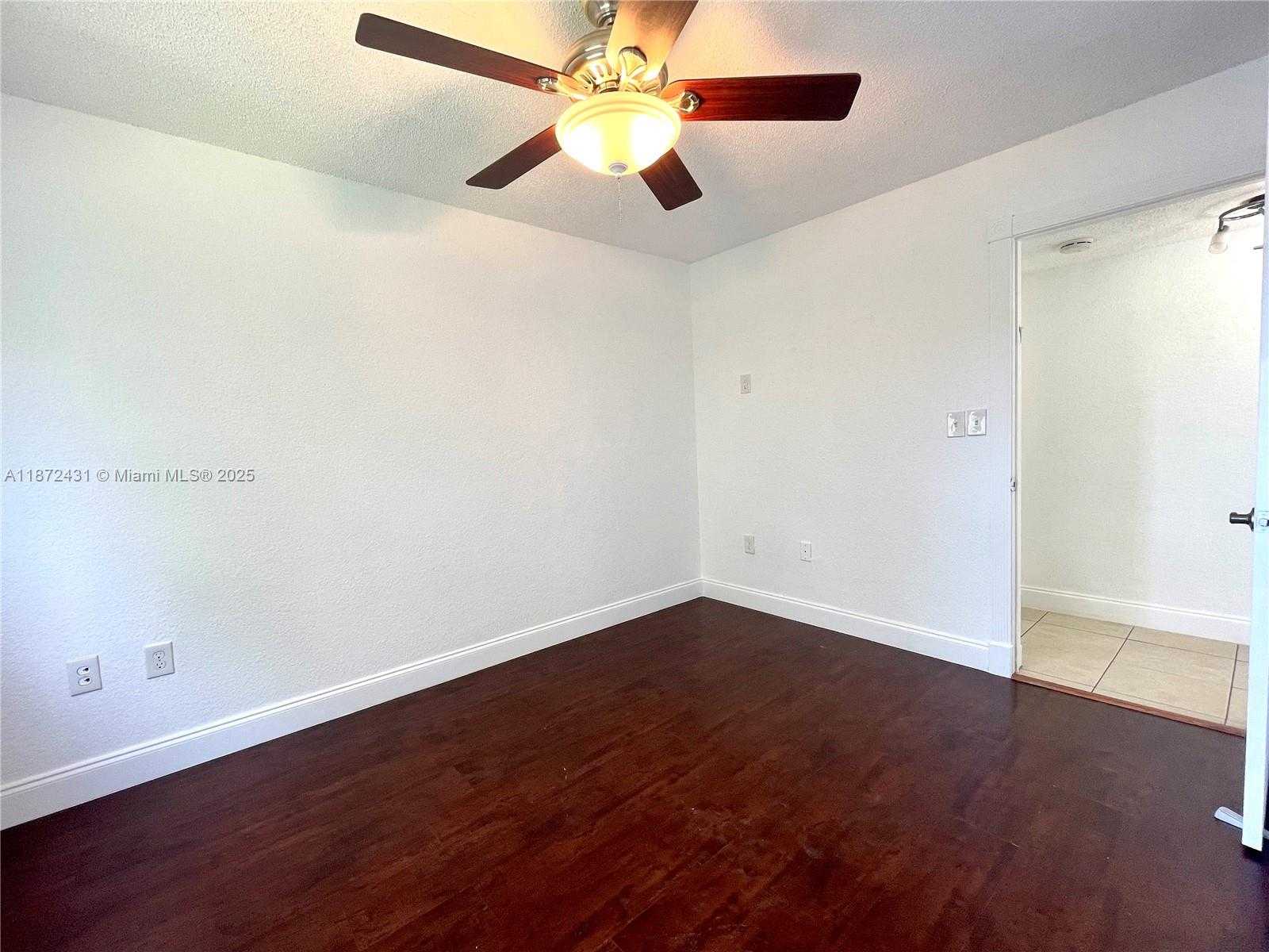 Small Image of 7415 SOUTH WEST 152ND AVE #7-208, Miami Number 16