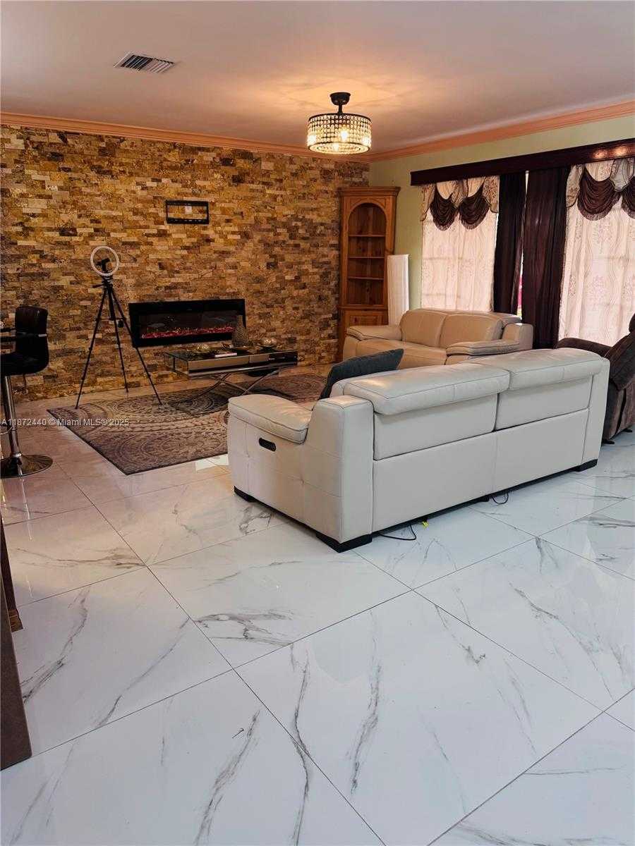 Small Image of 1230 NORTH WEST 74TH AVE #1230, Plantation Number 5