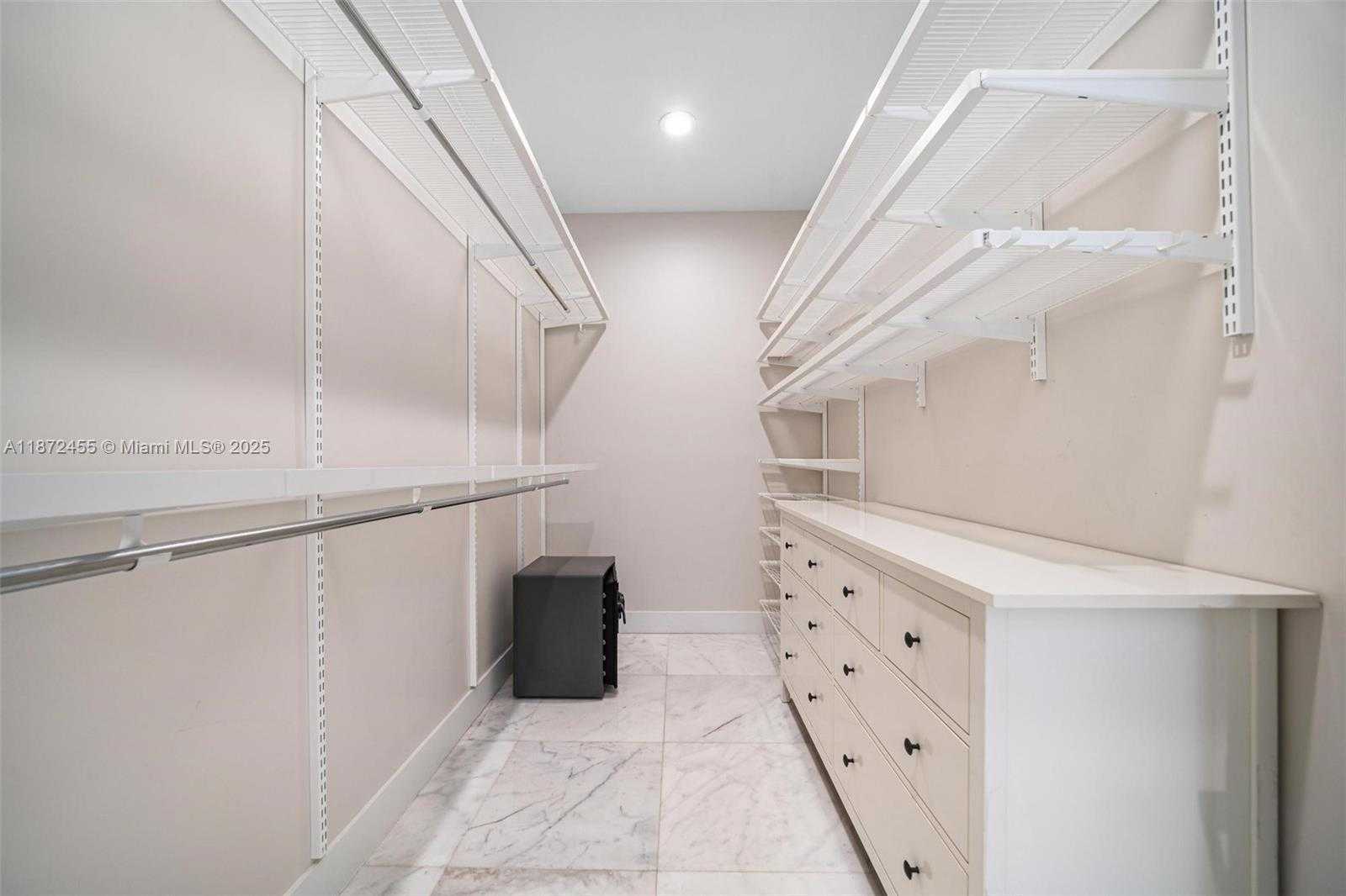 Small Image of 511 MADEIRA AVE, Coral Gables Number 12