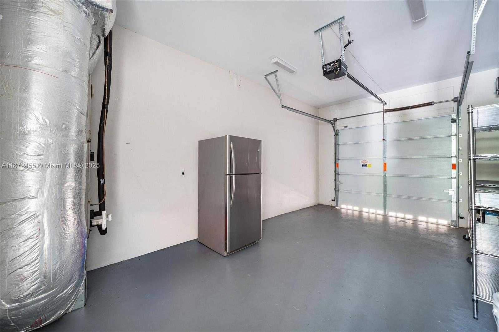 Small Image of 511 MADEIRA AVE, Coral Gables Number 25