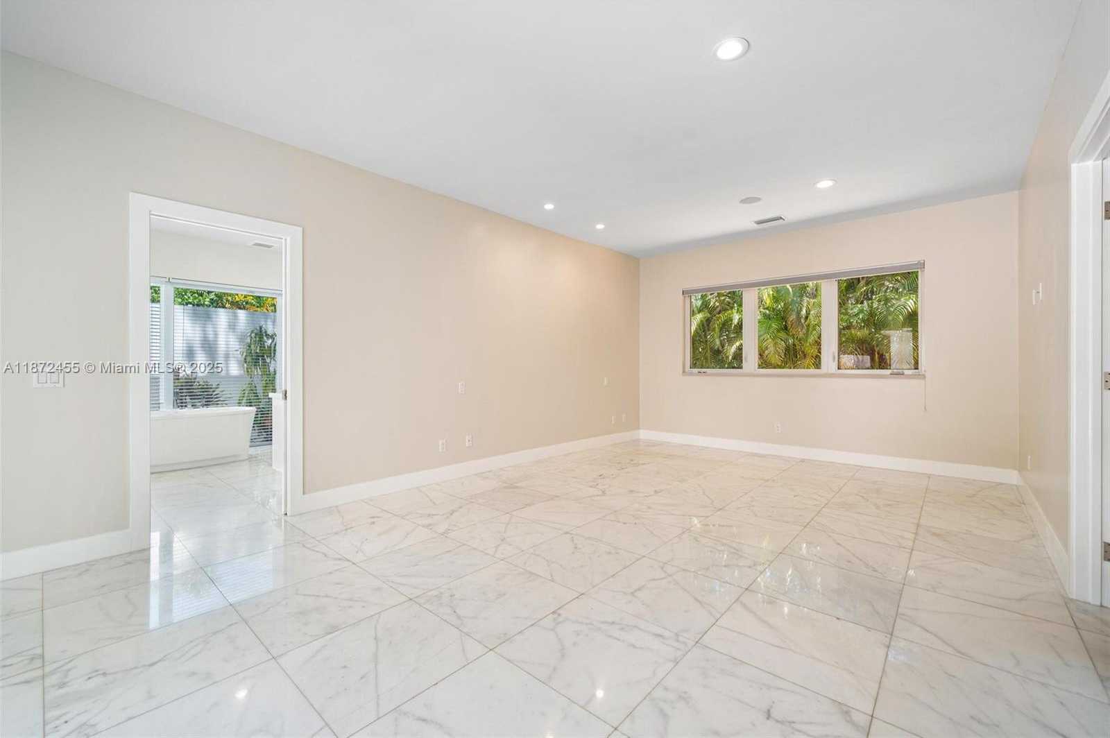 Small Image of 511 MADEIRA AVE, Coral Gables Number 9