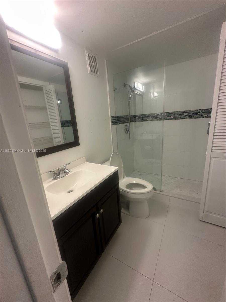 Small Image of 17455 NORTH WEST 67TH CT #G-17, Hialeah Number 23
