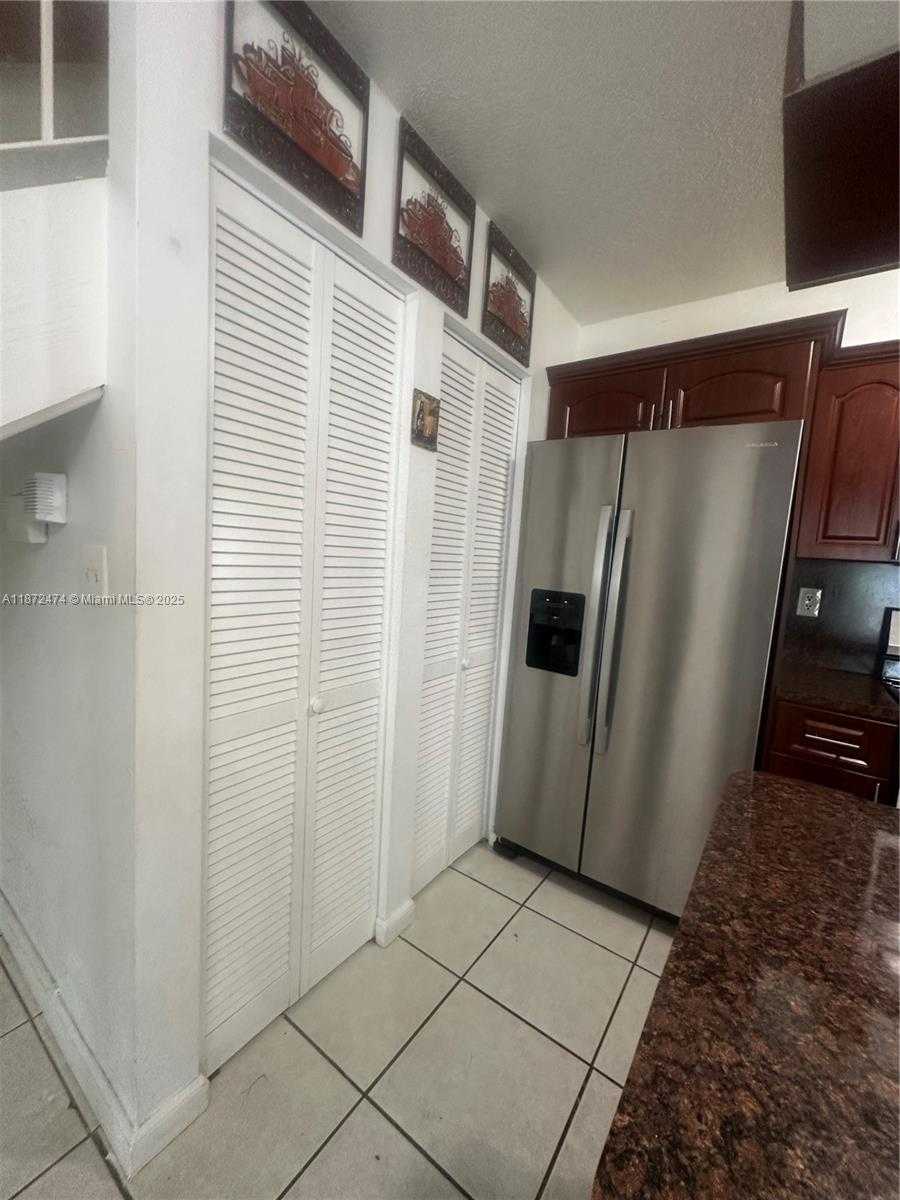 Small Image of 17455 NORTH WEST 67TH CT #G-17, Hialeah Number 35