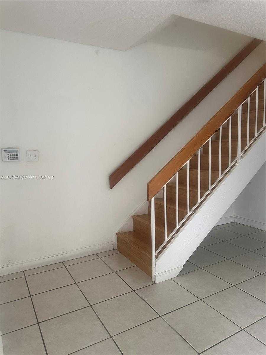 Small Image of 17455 NORTH WEST 67TH CT #G-17, Hialeah Number 36