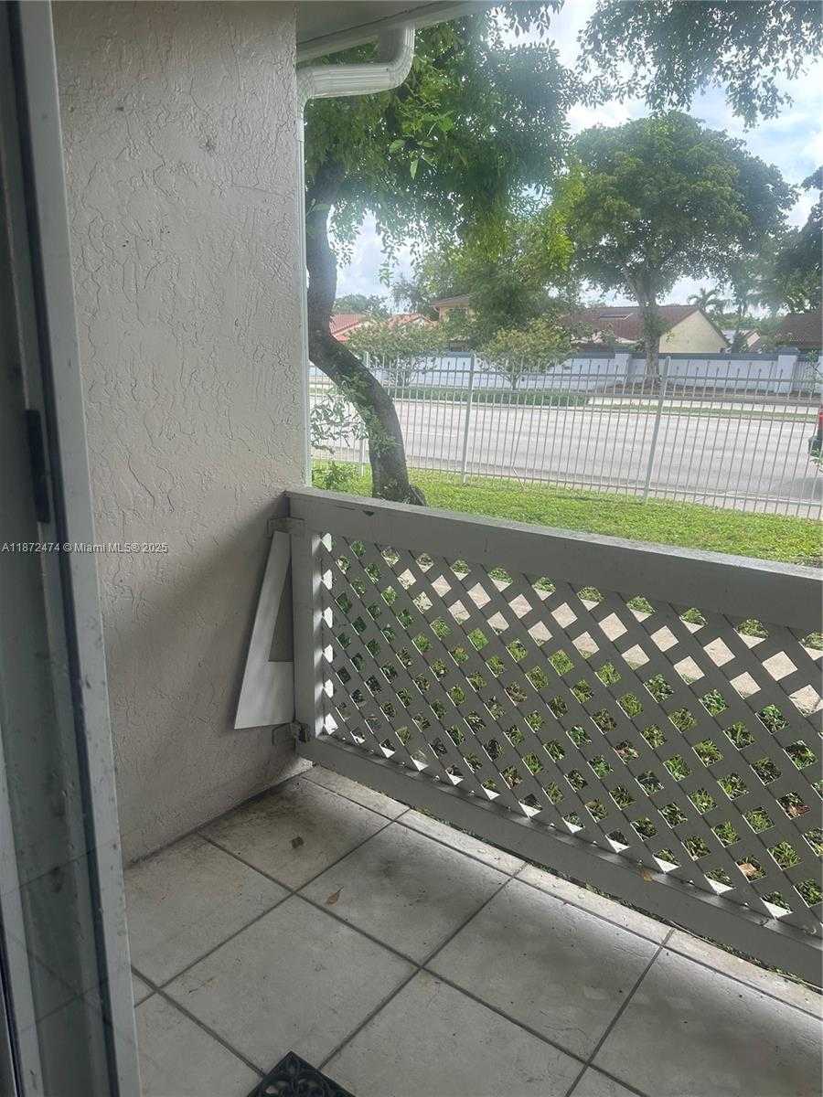 Small Image of 17455 NORTH WEST 67TH CT #G-17, Hialeah Number 37