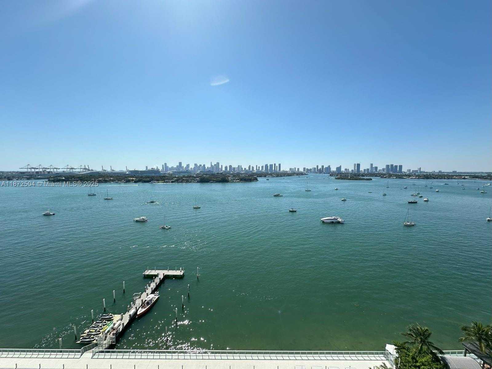 Small Image of 1000 WEST AVE #1514, Miami Beach Number 2