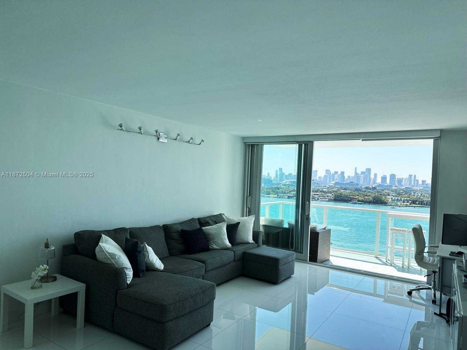 Small Image of 1000 WEST AVE #1514, Miami Beach Number 5