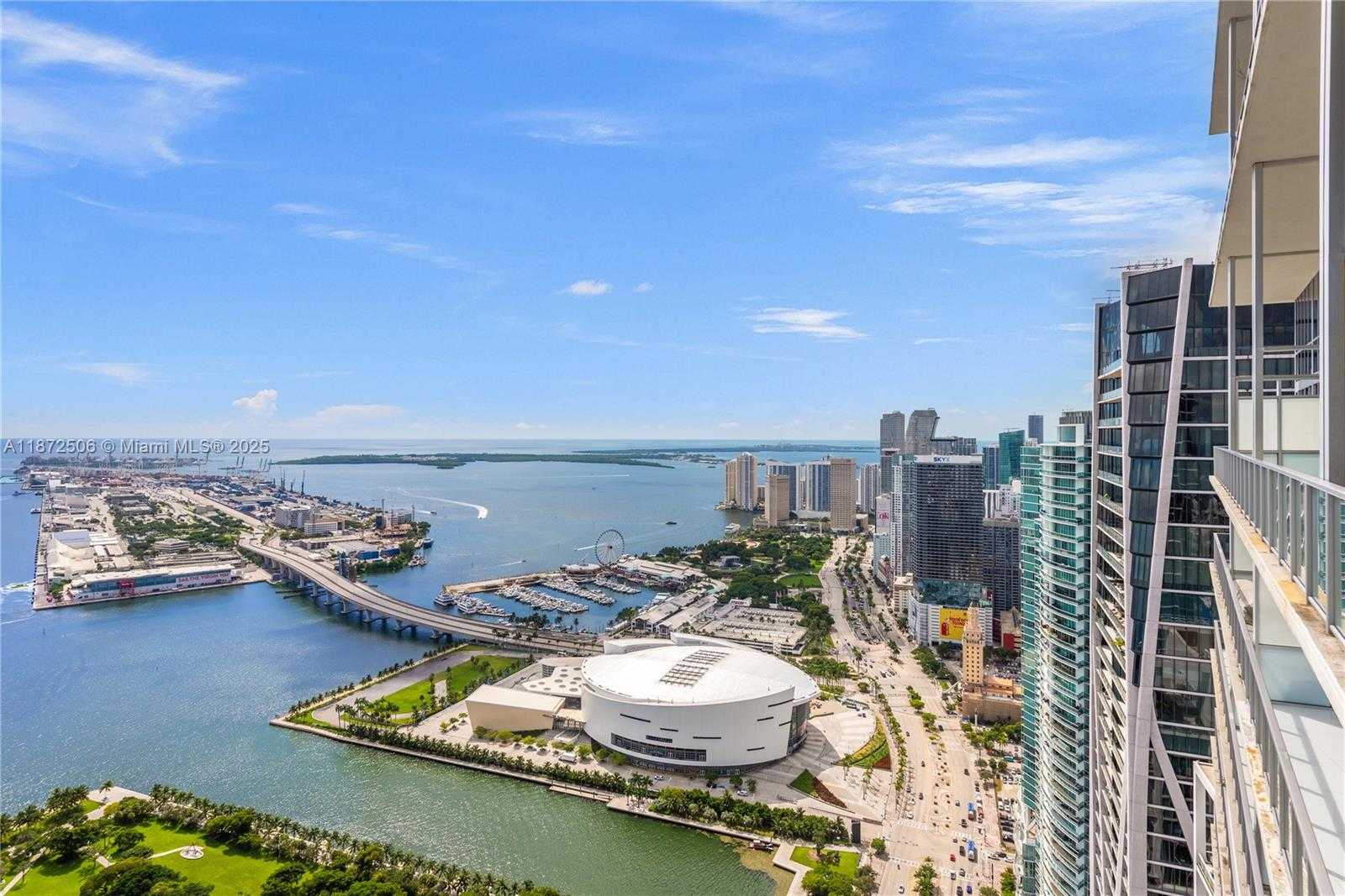 Small Image of 1100 BISCAYNE BLVD #LPH6105, Miami Number 34