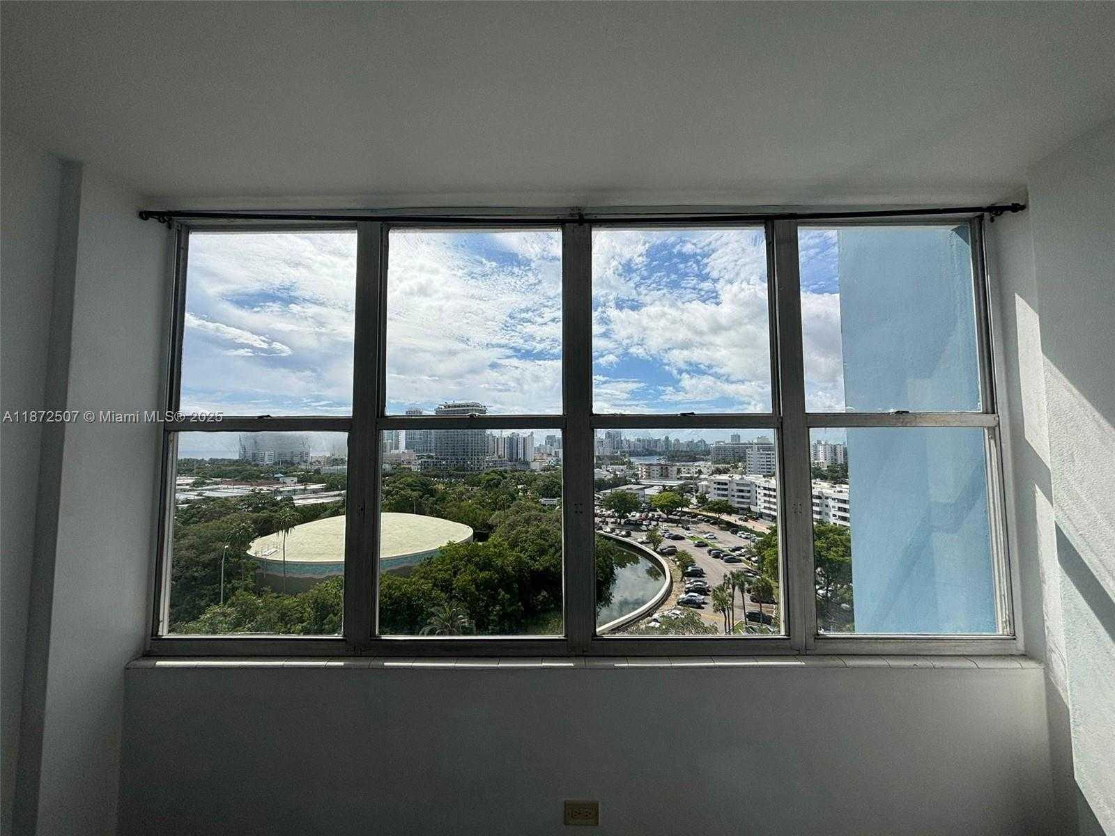 Small Image of 7441 WAYNE AVE #10L, Miami Beach Number 14