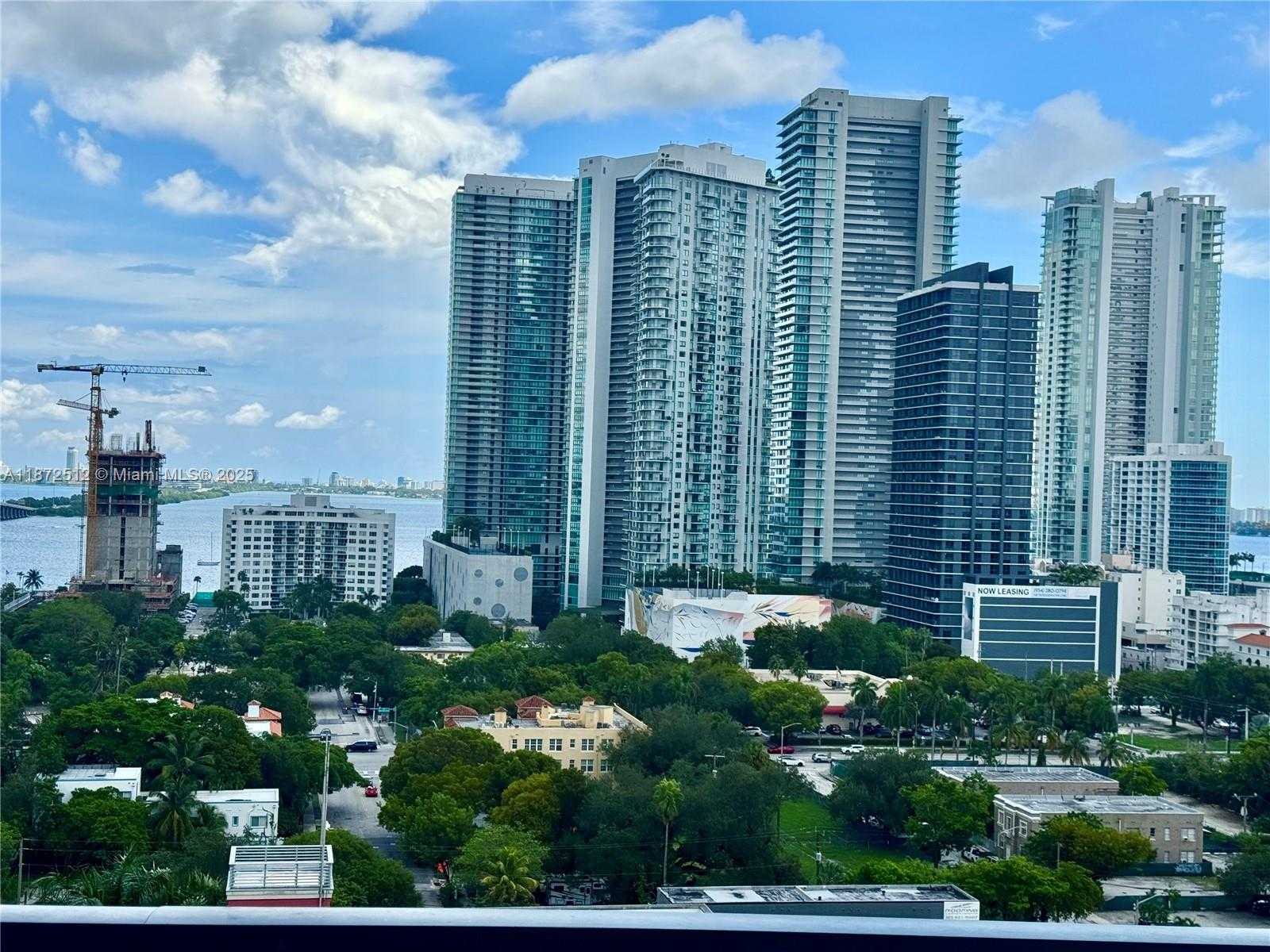Small Image of 3301 NORTH EAST 1ST AVE #H1504, Miami Number 19
