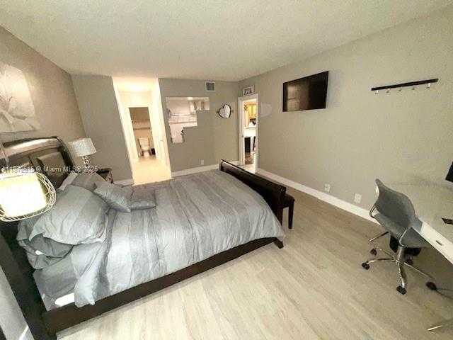 Small Image of 3725 SOUTH OCEAN DR #605, Hollywood Number 10