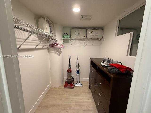 Small Image of 3725 SOUTH OCEAN DR #605, Hollywood Number 15