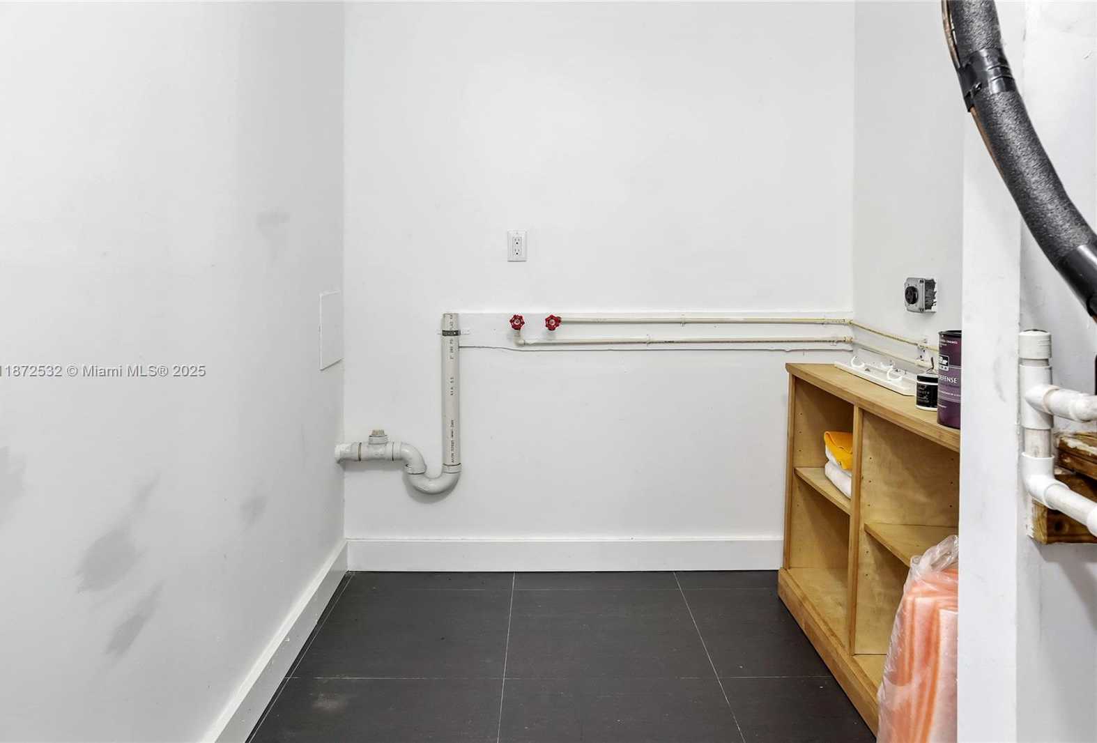 Small Image of 13720 SOUTH WEST 90TH AVE #5, Miami Number 13