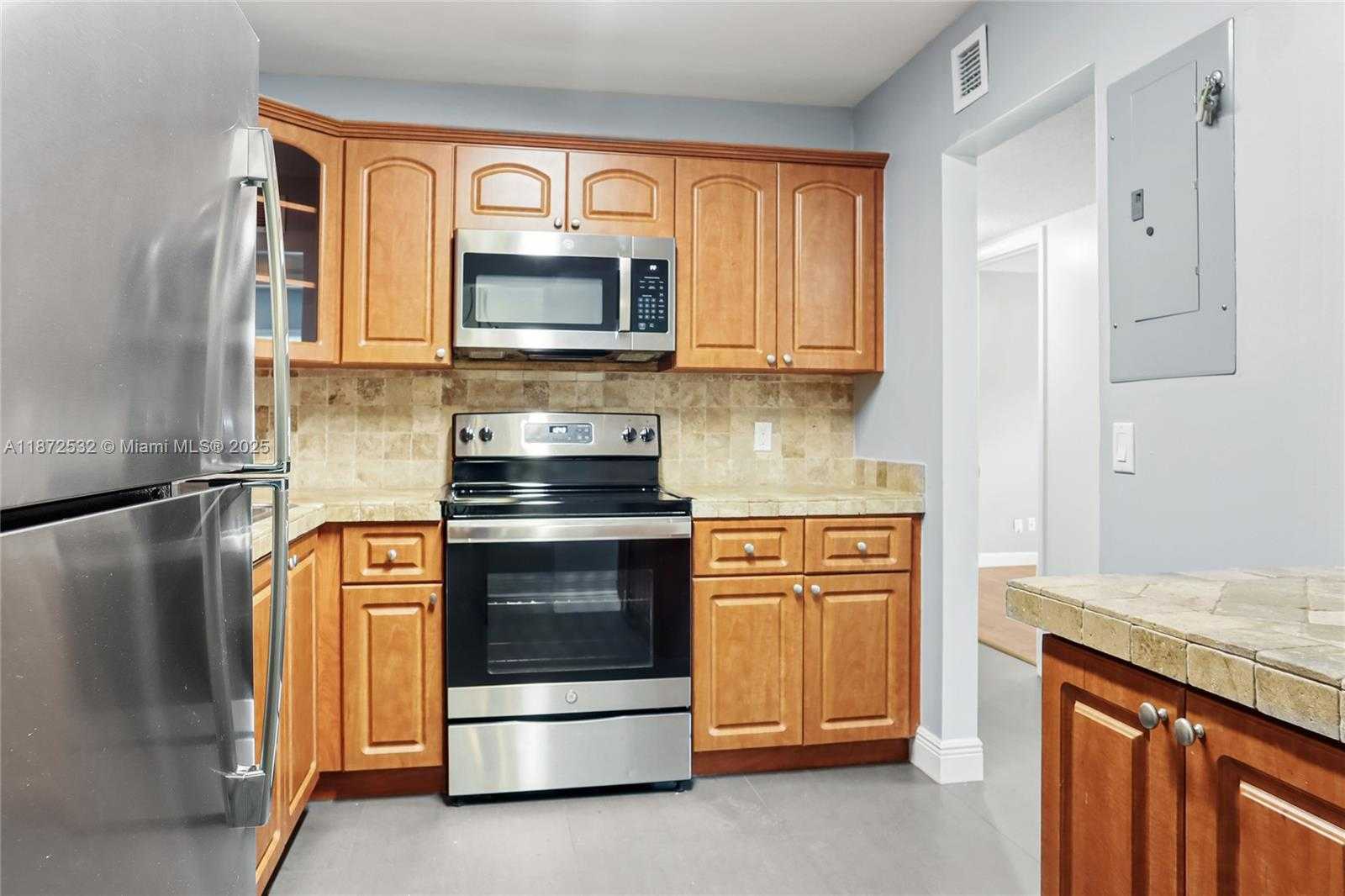 Small Image of 13720 SOUTH WEST 90TH AVE #5, Miami Number 5