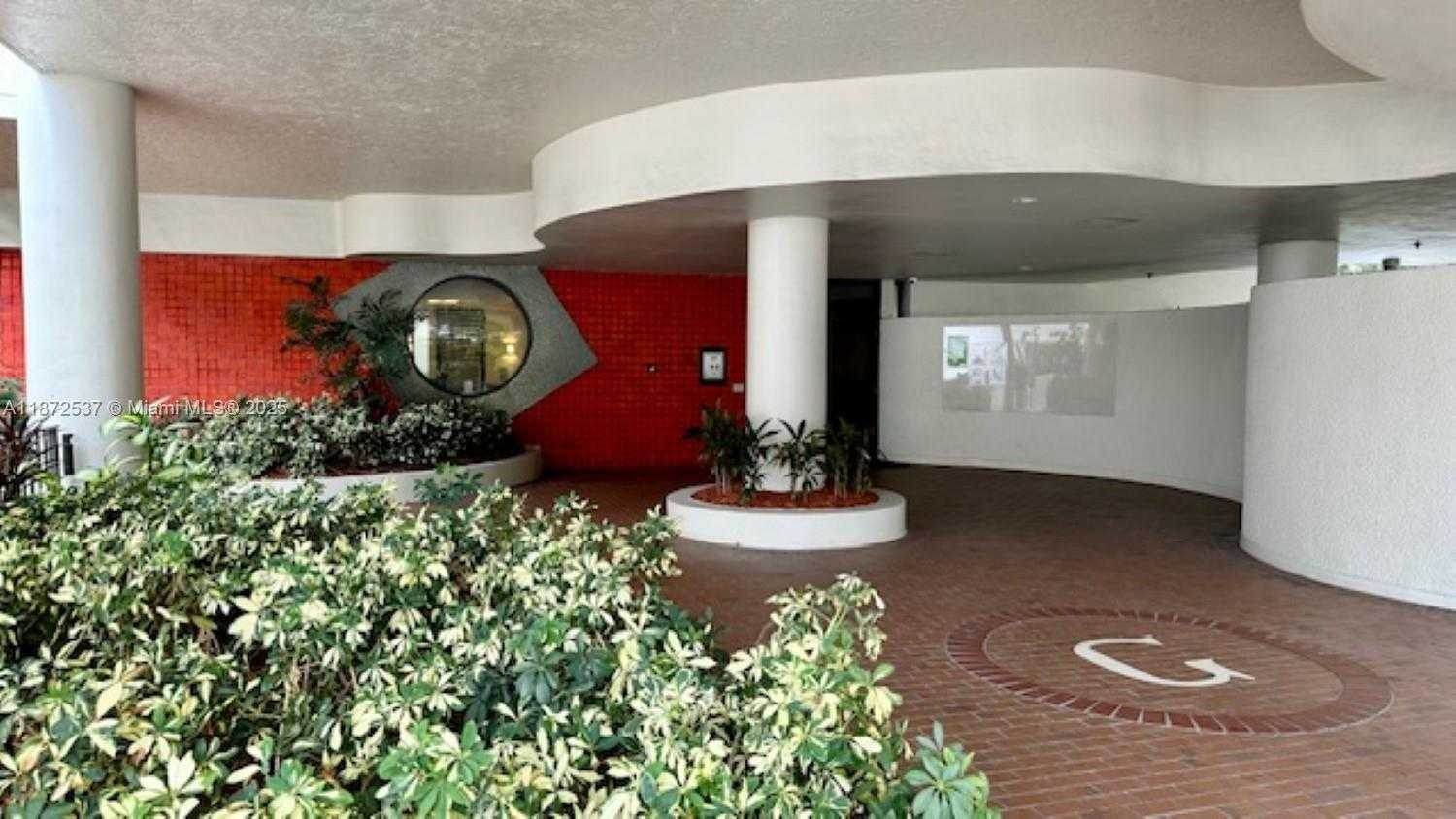 Small Image of 1623 COLLINS AVE #511, Miami Beach Number 29