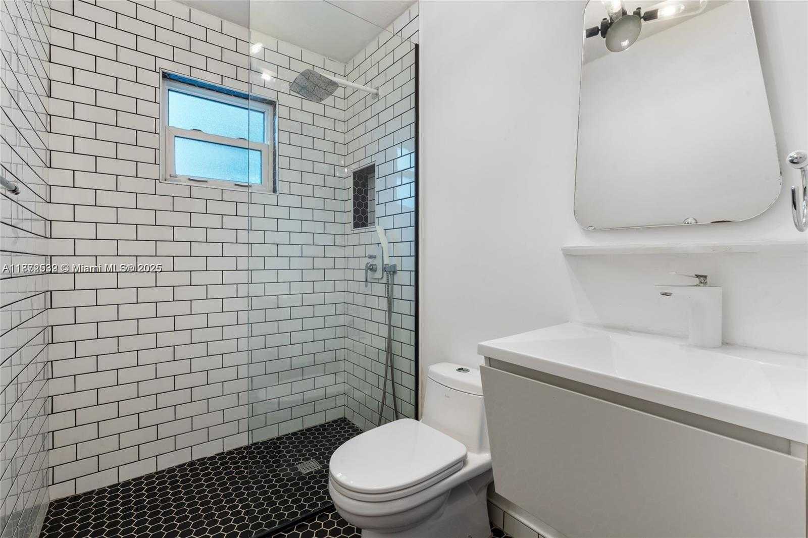 Small Image of 16665 SOUTH WEST 93RD CT, Palmetto Bay Number 22
