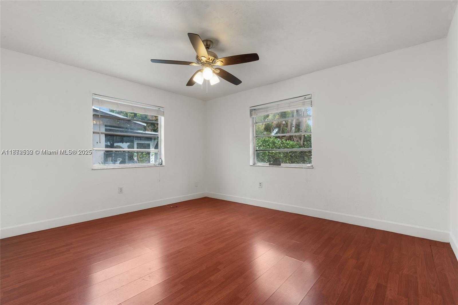 Small Image of 16665 SOUTH WEST 93RD CT, Palmetto Bay Number 25