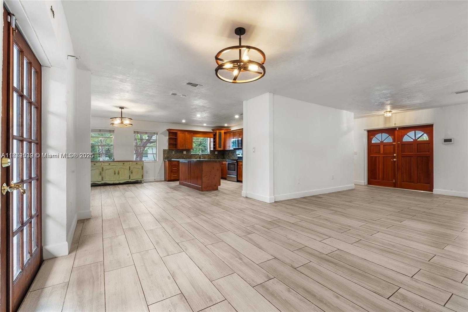 Small Image of 16665 SOUTH WEST 93RD CT, Palmetto Bay Number 5
