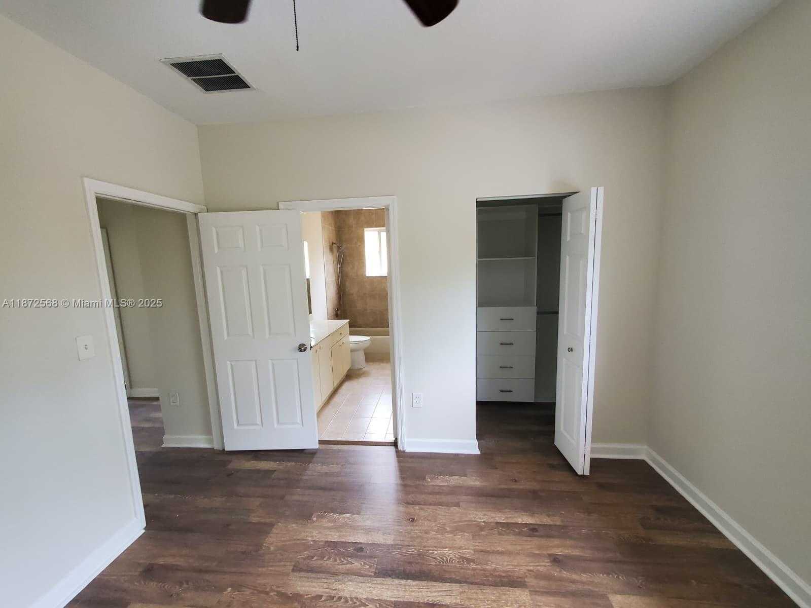 Small Image of 2531 NORTH EAST 41ST TER #2531, Homestead Number 15
