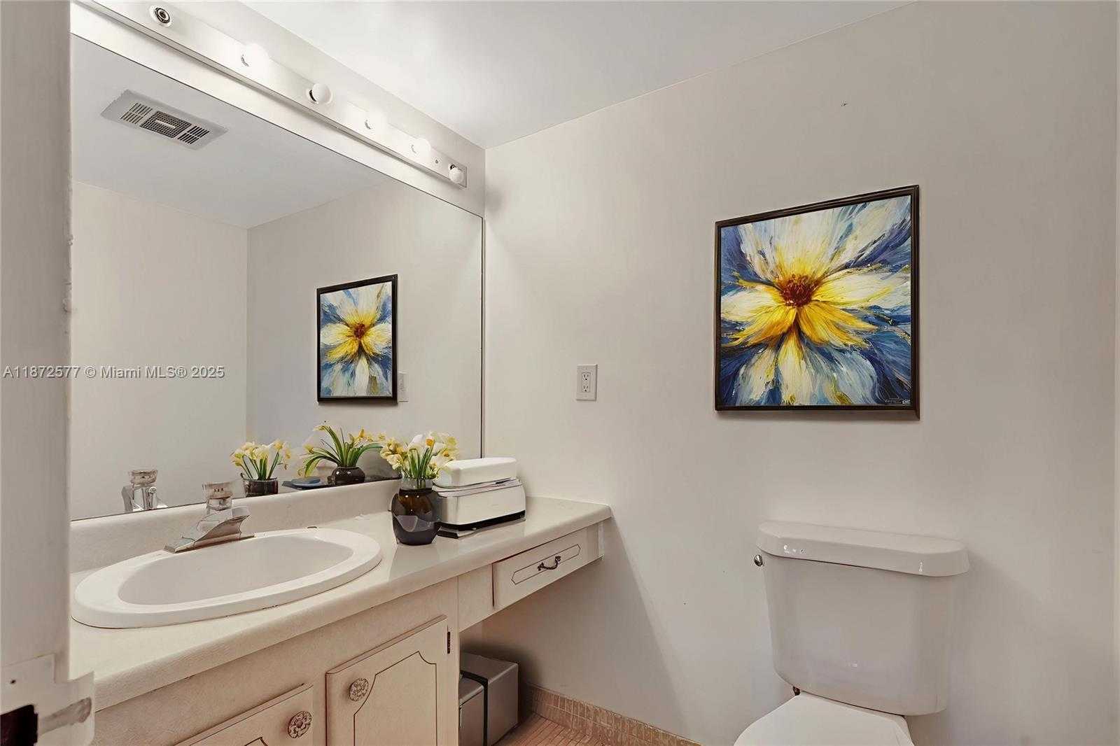 Small Image of 20100 WEST COUNTRY CLUB DR #403, Aventura Number 16