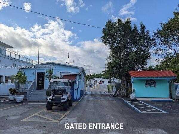Small Image of 325 CALUSA ST #320, Key Largo Number 18