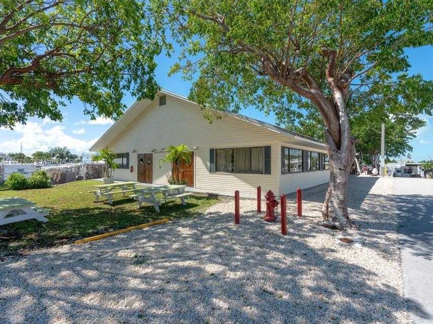 Small Image of 325 CALUSA ST #320, Key Largo Number 20