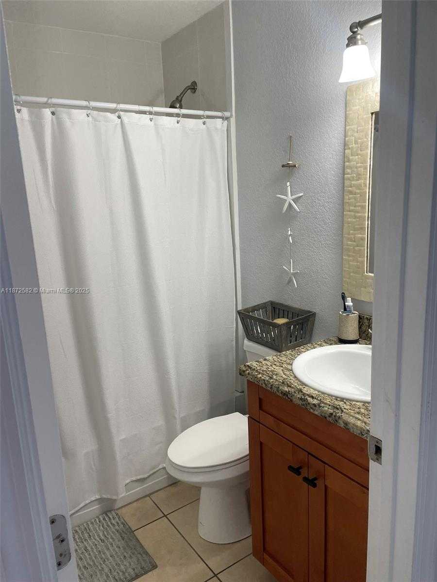 Small Image of 325 CALUSA ST #320, Key Largo Number 9