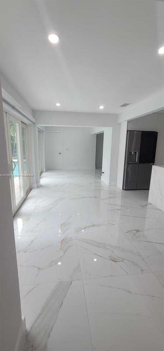 Small Image of 10950 NORTH WEST 33RD ST #10950, Coral Springs Number 11