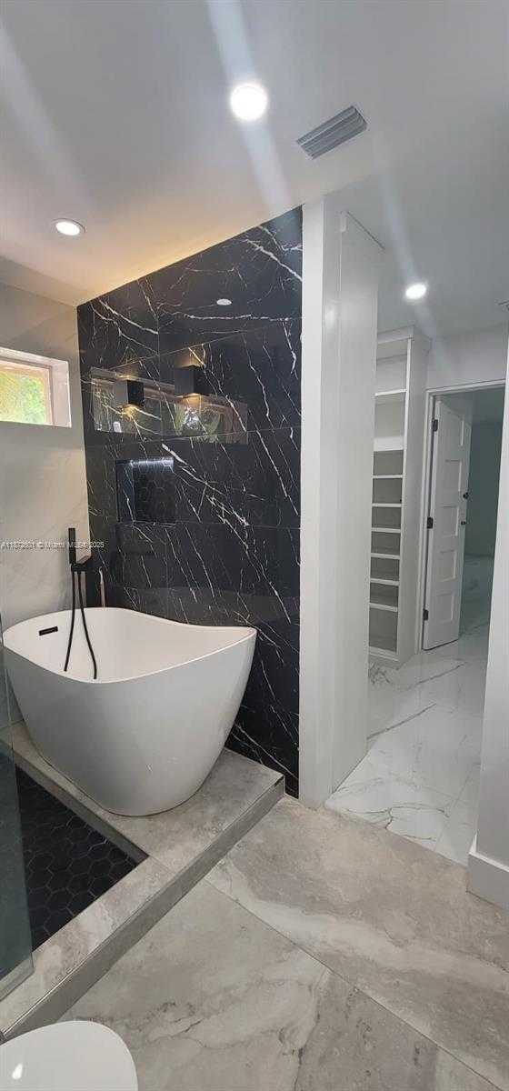 Small Image of 10950 NORTH WEST 33RD ST #10950, Coral Springs Number 31