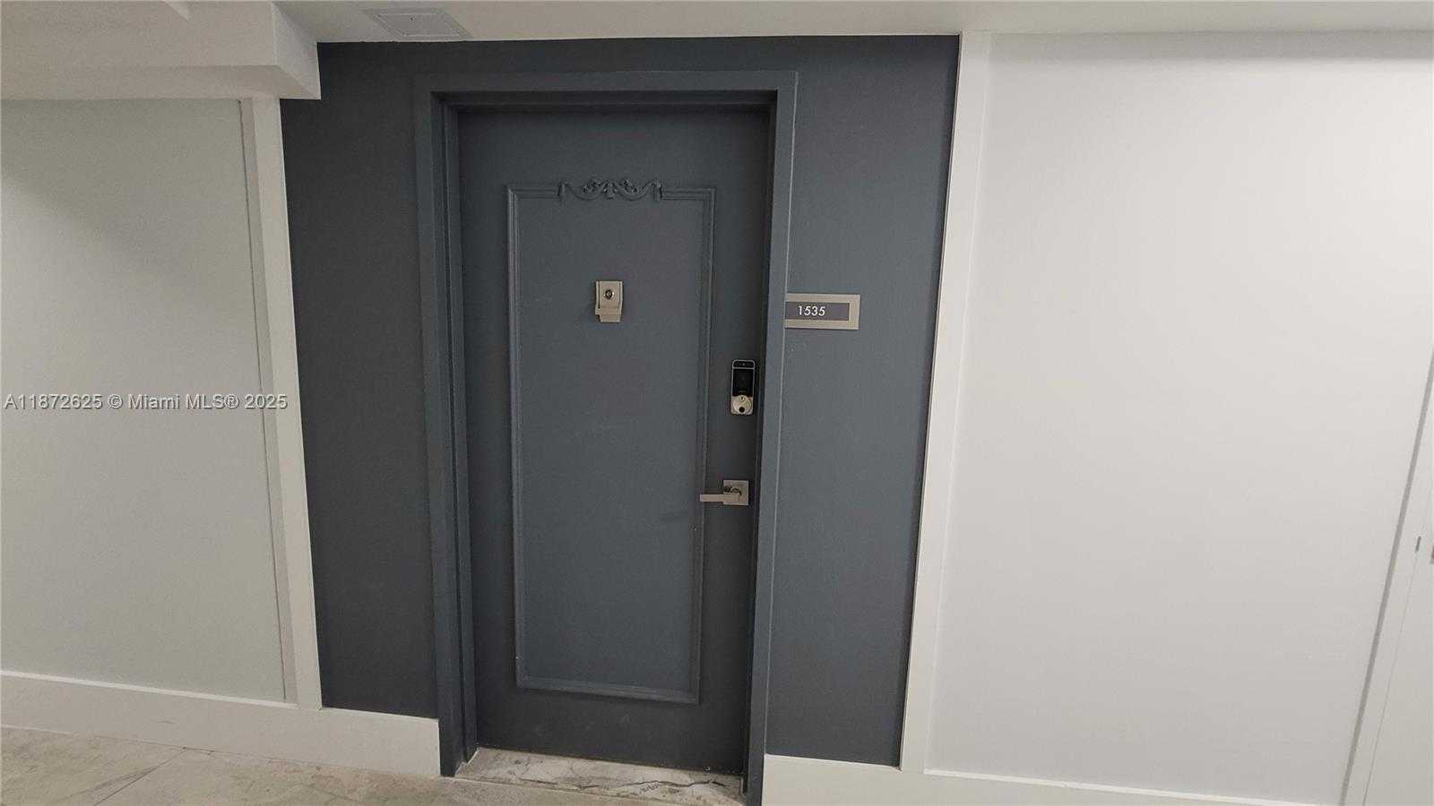 Small Image of 6039 COLLINS AVE #1535, Miami Beach Number 15