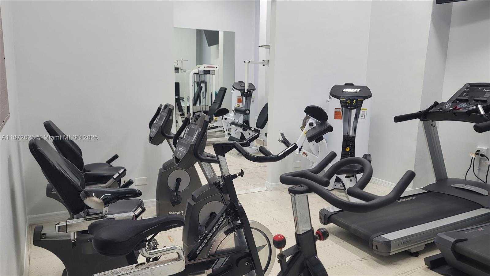 Small Image of 6039 COLLINS AVE #1535, Miami Beach Number 53