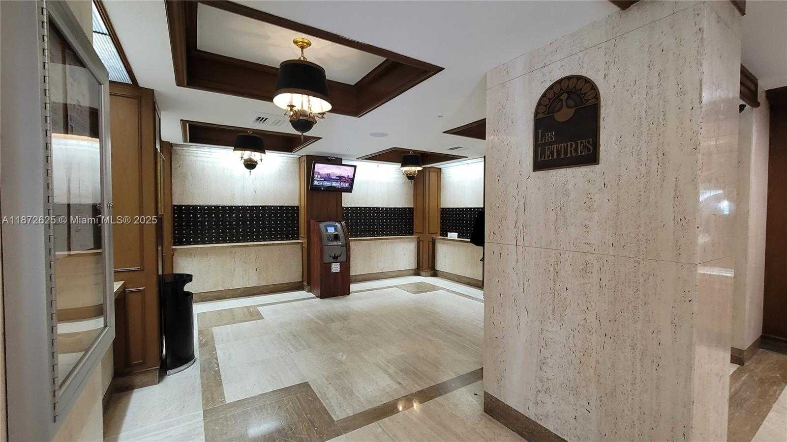 Small Image of 6039 COLLINS AVE #1535, Miami Beach Number 64