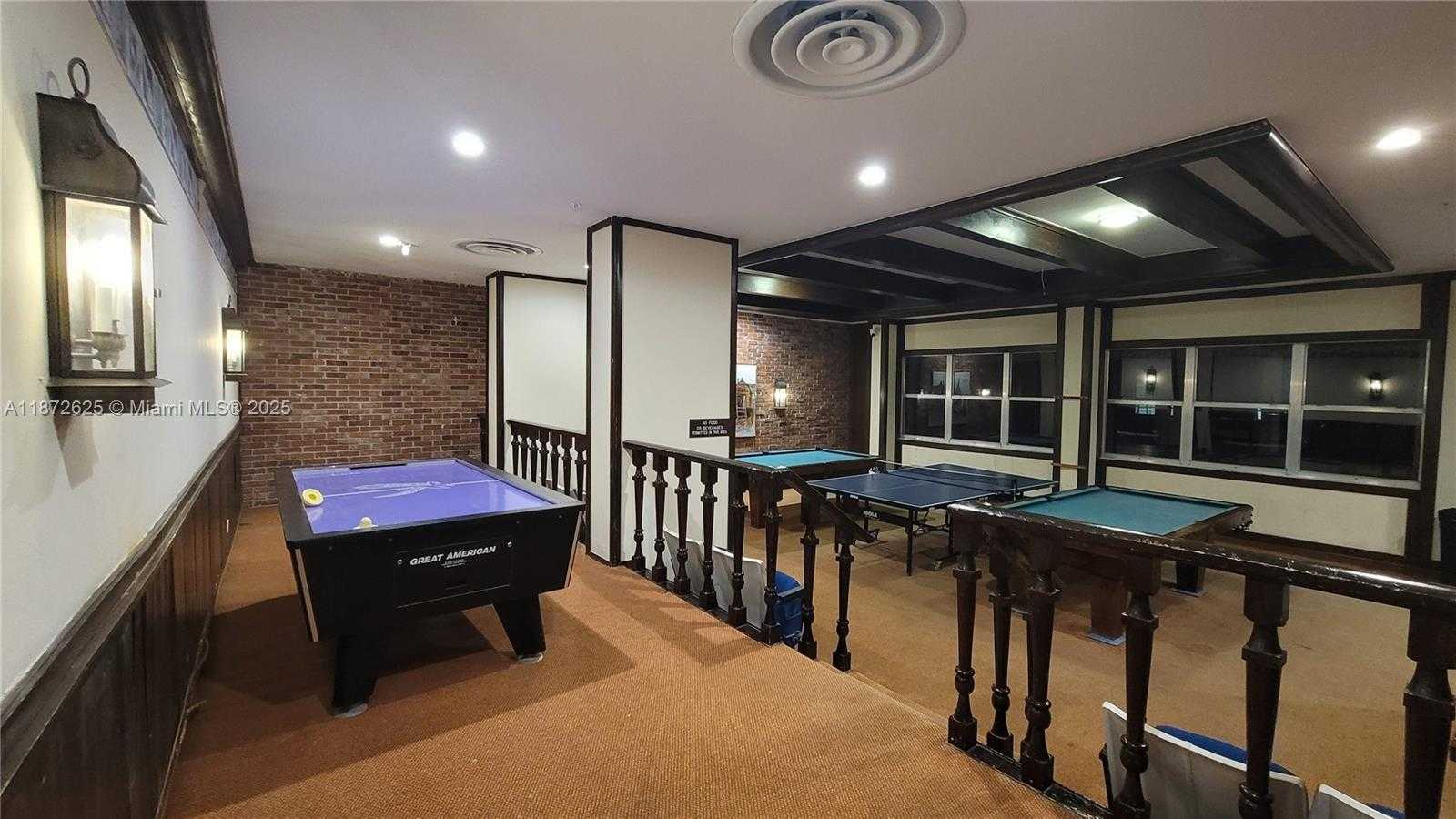 Small Image of 6039 COLLINS AVE #1535, Miami Beach Number 72