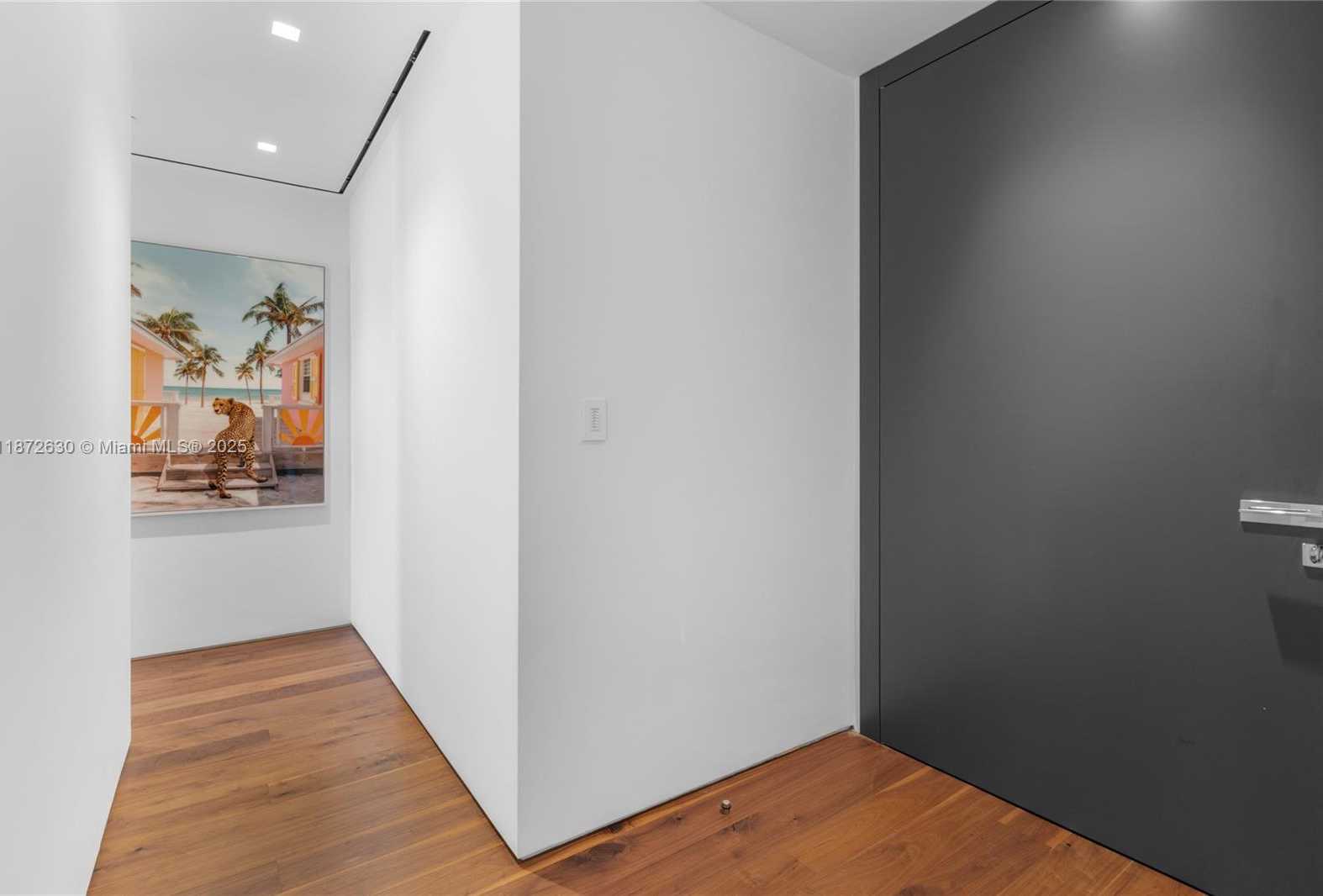 Small Image of 100 SOUTH POINTE DR #1102/03, Miami Beach Number 61