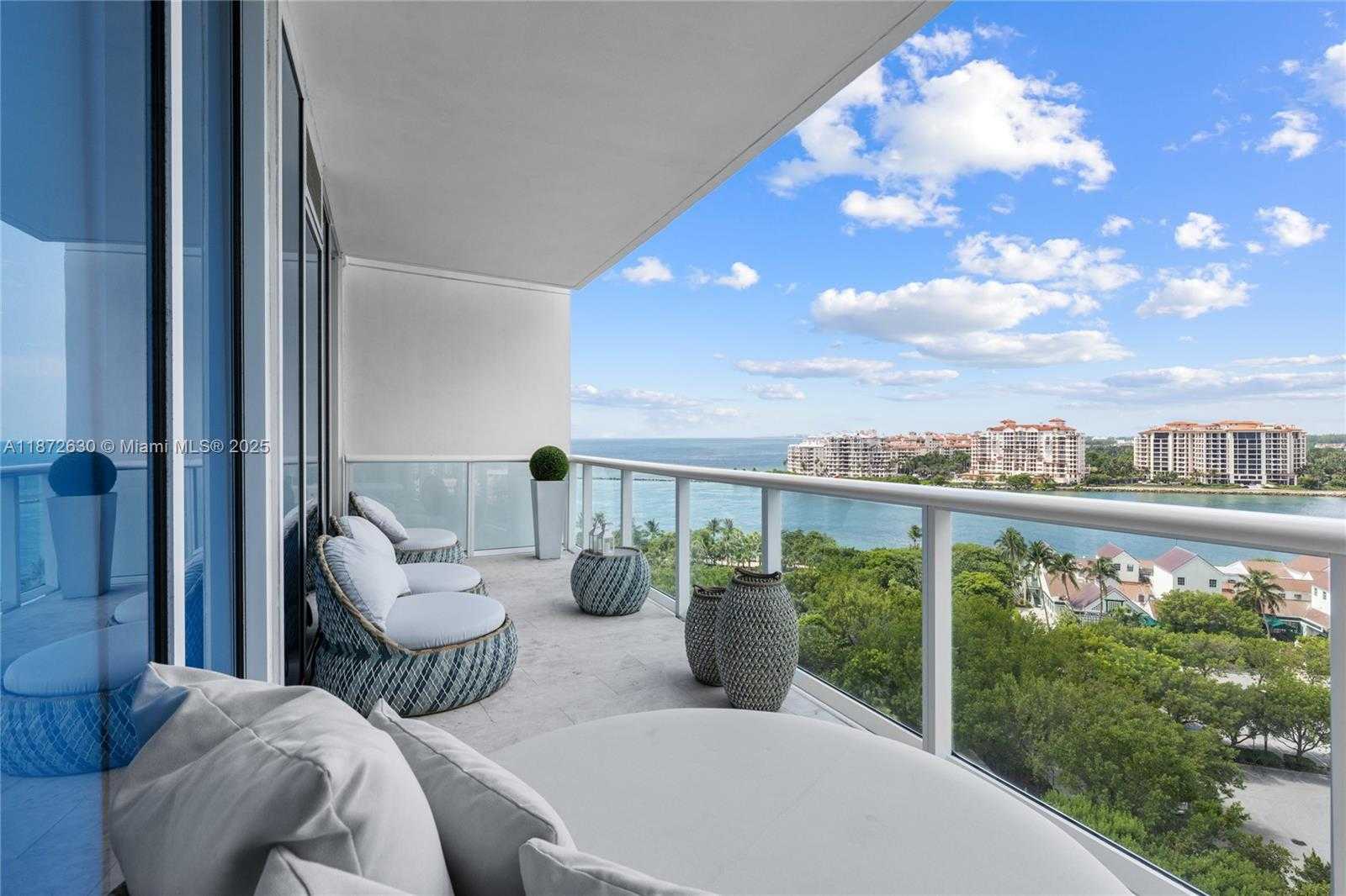 Small Image of 100 SOUTH POINTE DR #1102/03, Miami Beach Number 66