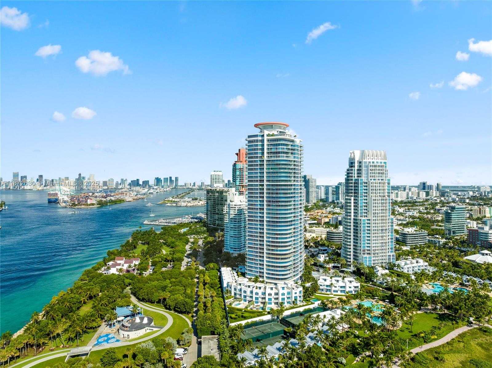 Small Image of 100 SOUTH POINTE DR #1102/03, Miami Beach Number 74