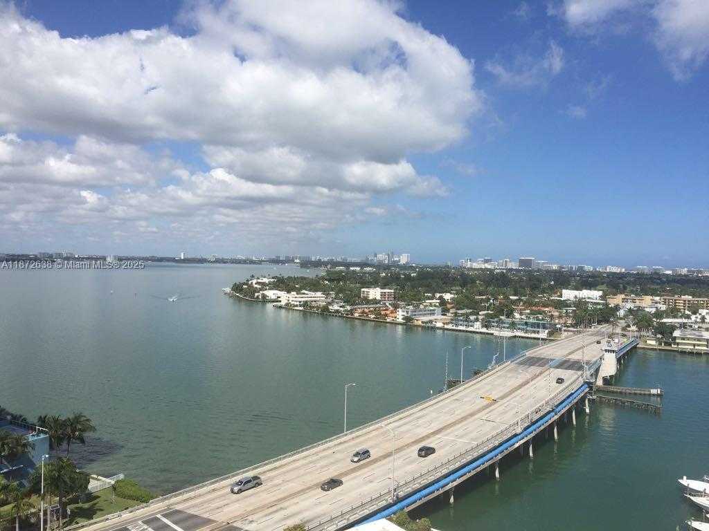 Small Image of 7601 EAST TREASURE DR #1814, Miami Beach Number 19