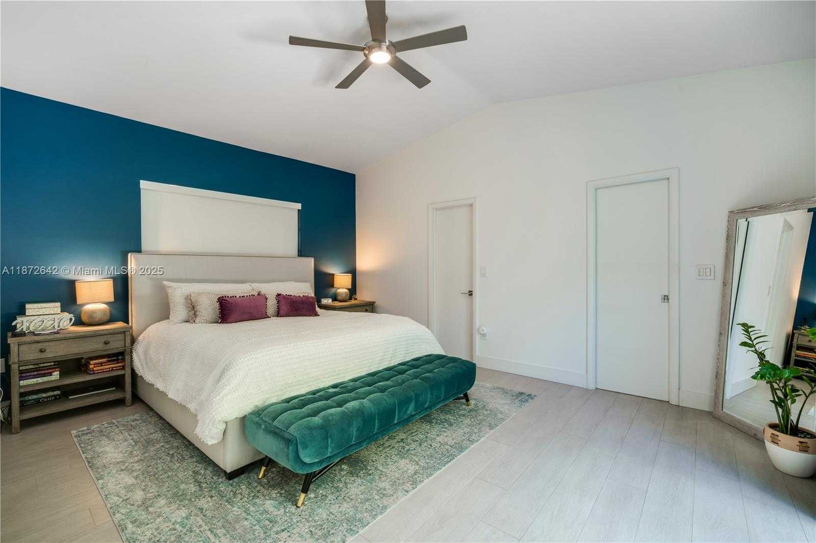 Small Image of 4183 PAMONA AVE, Miami Number 16