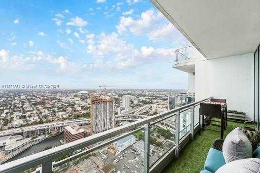Small Image of 92 SOUTH WEST 3RD ST #5108, Miami Number 20