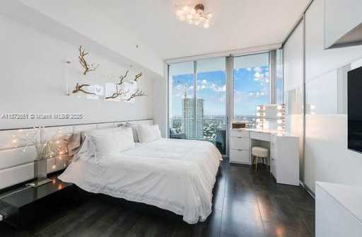 Small Image of 92 SOUTH WEST 3RD ST #5108, Miami Number 5