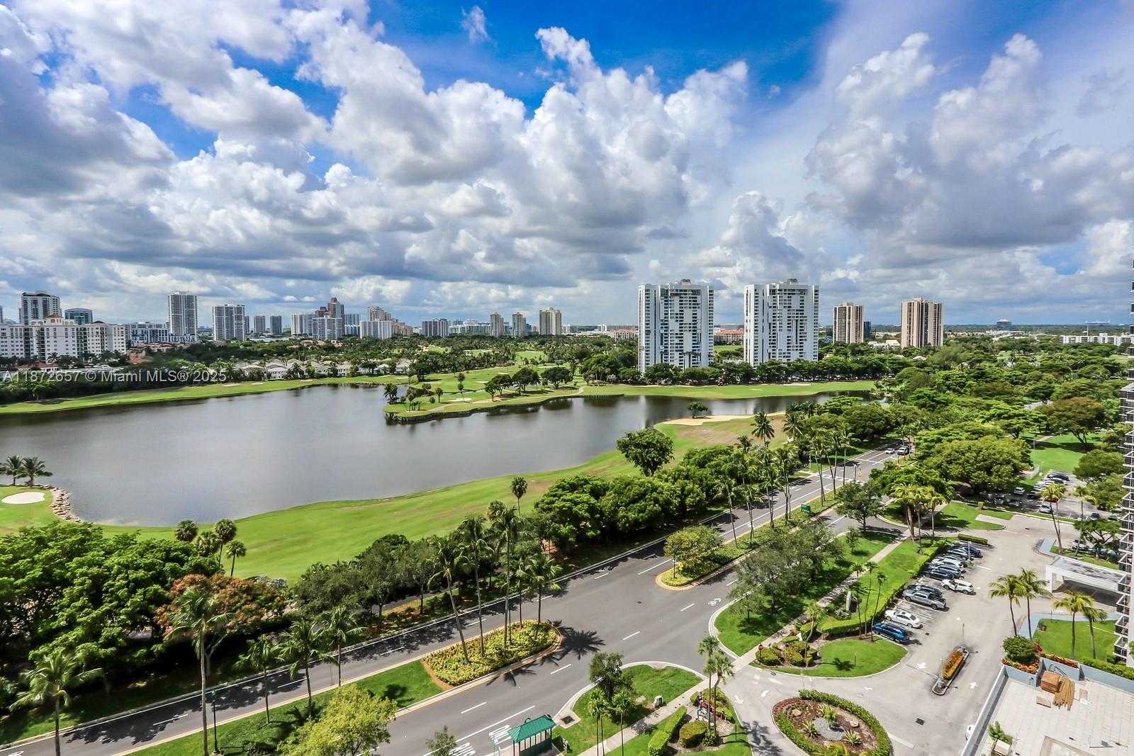 Small Image of 3675 NORTH COUNTRY CLUB DR #1706, Aventura Number 17